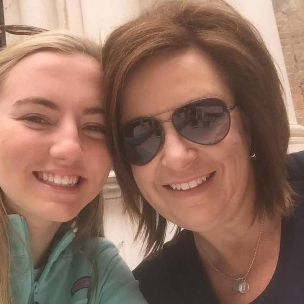 Meet your Posher, Anjie